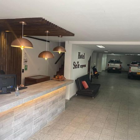 Hotel Sie7E Express Medellín Eksteriør billede